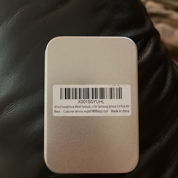 Wired Headphones for Samsung IPHONES - Picture 4 of 4